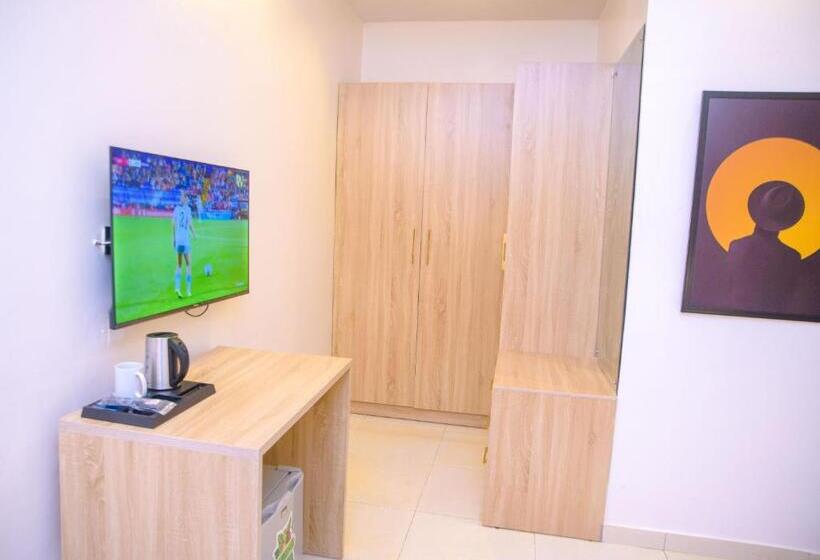 استودیوی لوکس, Elcastillo Homes