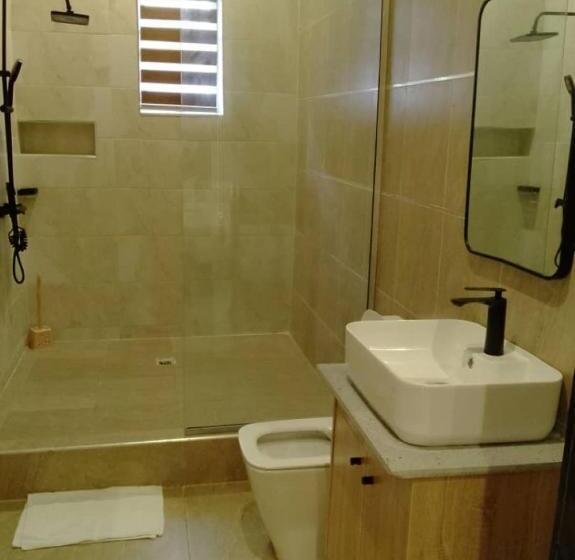 استودیوی لوکس, Elcastillo Homes