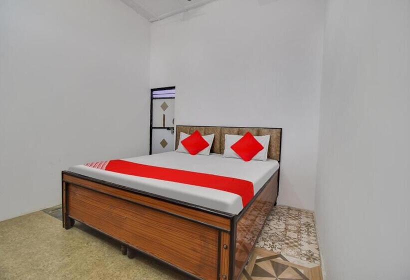 Трехместный Номер Классика, Oyo Dev Guest House