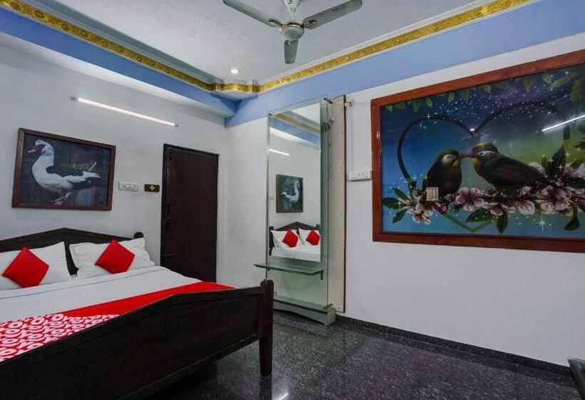 חדר קלאסי לשלושה, Oyo Flagship The Urban Stay