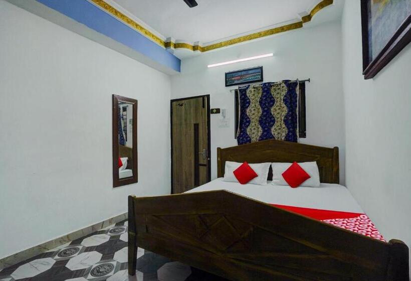 חדר קלאסי לשלושה, Oyo Flagship The Urban Stay