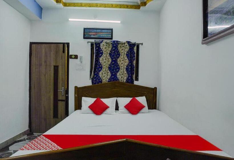 חדר קלאסי לשלושה, Oyo Flagship The Urban Stay