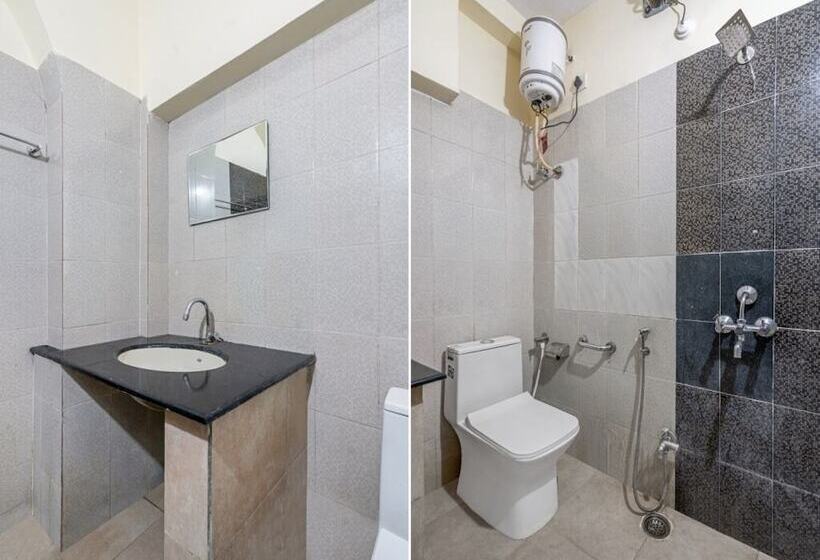 חדר סטנדרט, Iroomz Hotel Ritzy Grand