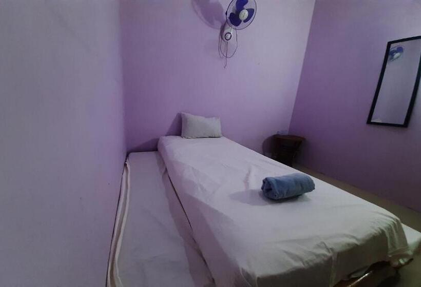 اتاق عادی یک تخته, Spot On 93283 Sengon Kostel Syariah