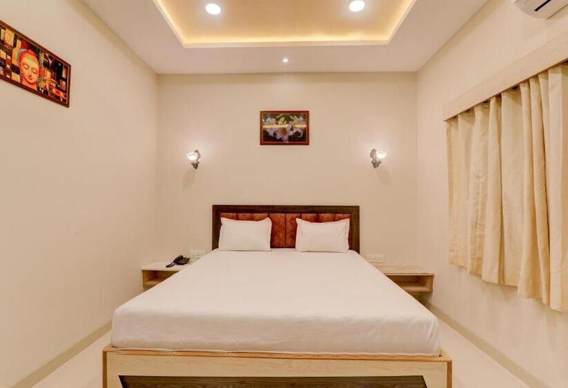غرفة كلاسيكية ثلاثية, Oyo Hotel Ambika Palace