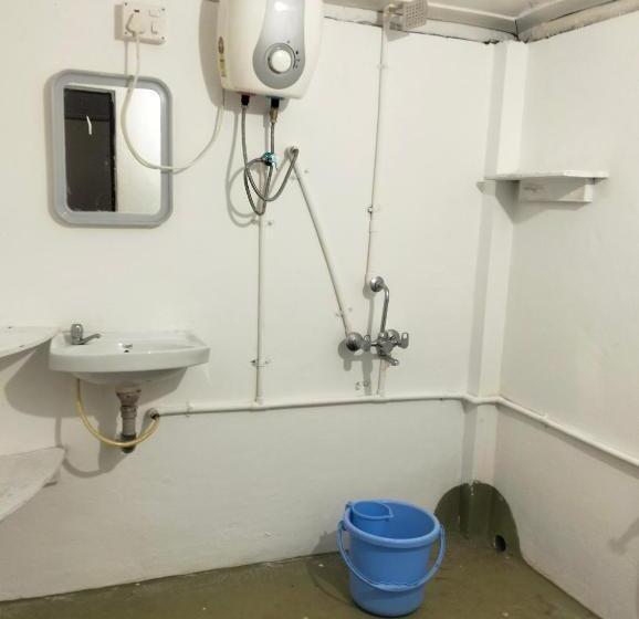 بنجلو قياسى مطلّ علي الحديقة, Anika Homes