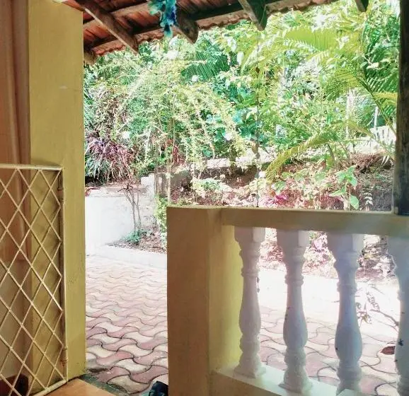 Quarto standart vista jardim, Anika Homes
