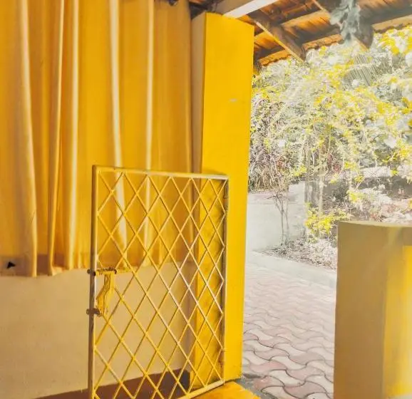 Quarto standart vista jardim, Anika Homes
