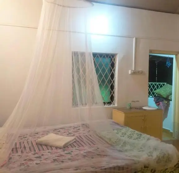 Quarto standart vista jardim, Anika Homes