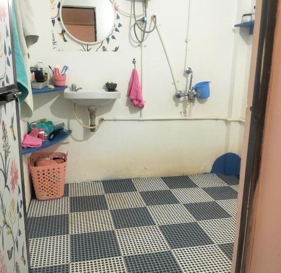 بنجلو قياسى مطلّ علي الحديقة, Anika Homes