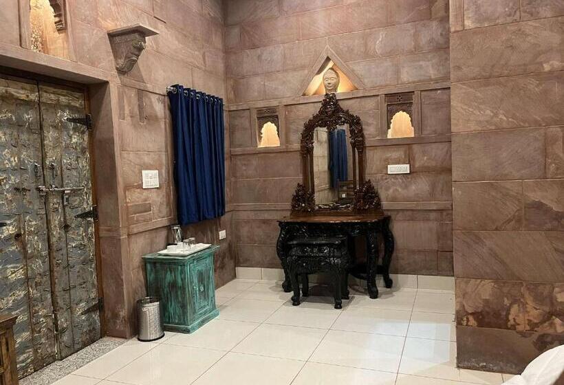 اتاق استاندارد با تخت بزرگ, Geel Heritage   A Restored Haveli