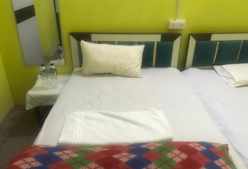 スタンダードルーム, Singh Guest House