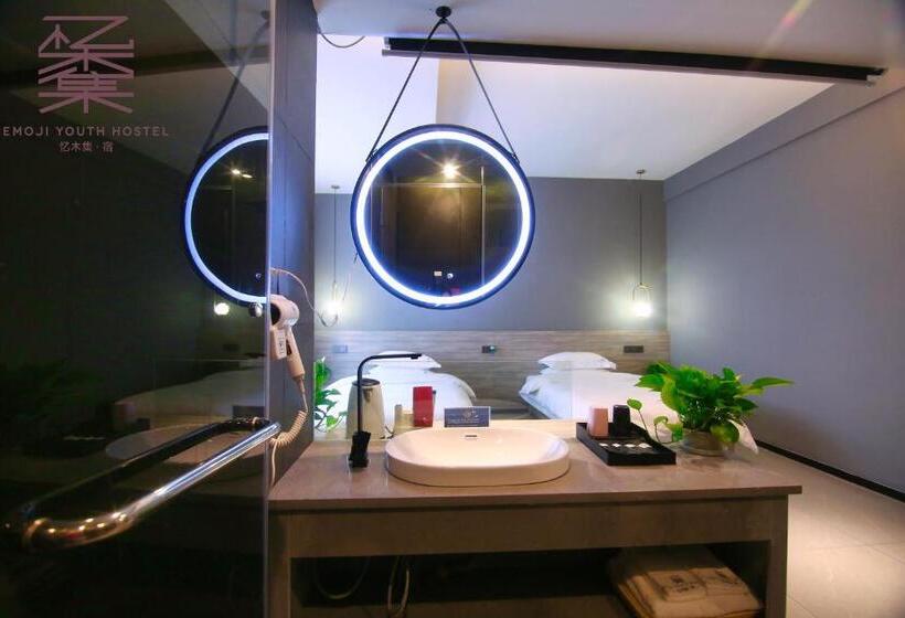 Номер Superior, Yangshuo Emoji Youth Hostel