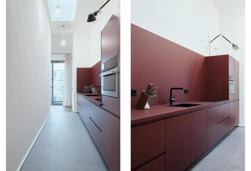 1 Bedroom Penthouse Apartment, The Garden Suites By Suite030