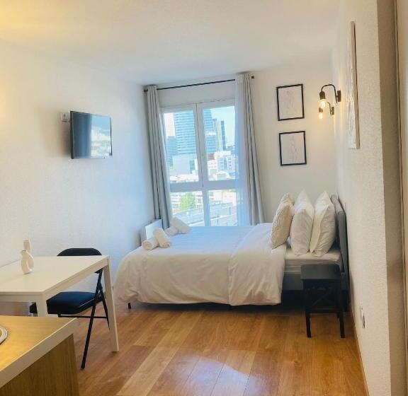 Апартаменты 1 Спальня, Appartement Privé La Défense Paris