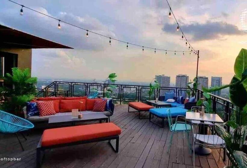 Президентский Люкс, Manila Bgc Best City View Executive Suites At The Residences