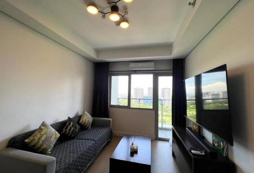 جناح مطل على المدينة, Manila Bgc Best City View Executive Suites At The Residences