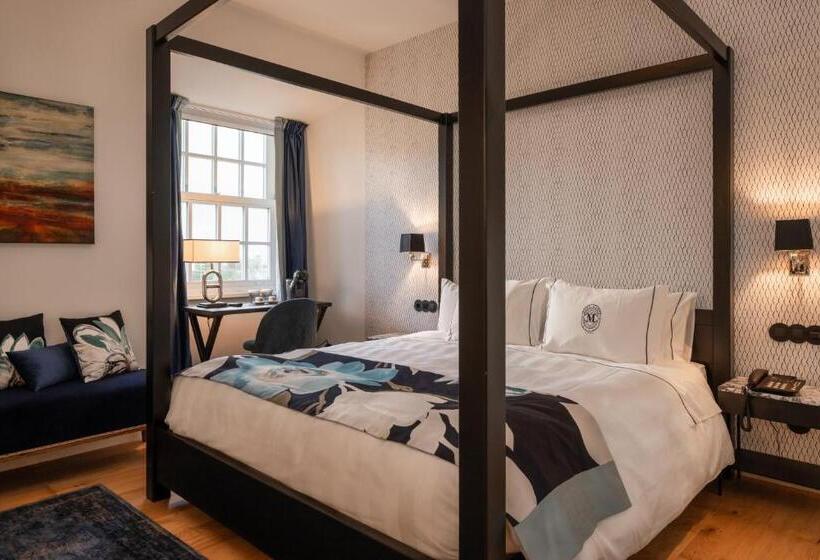 スタンダードルーム, Dona Maria