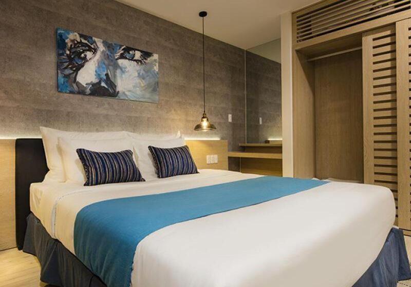 اتاق لوکس با بالکن, Lovely Room Oceanami Resort