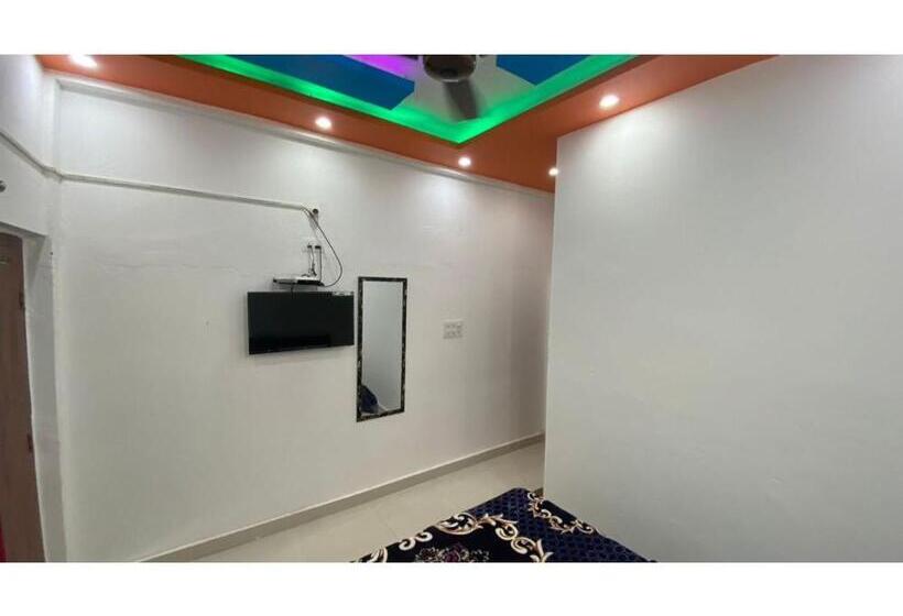 חדר סטנדרט, Rd Residency, Barkot