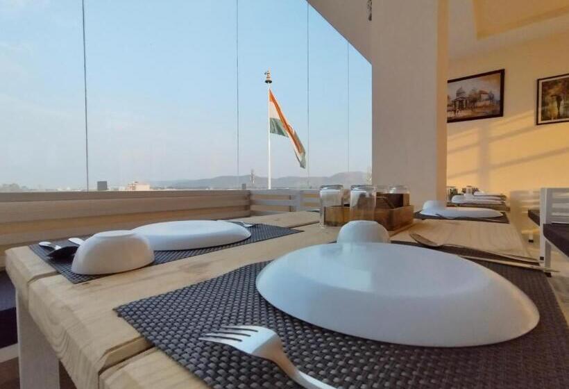 غرفة ديلوكس, Skyza Rooftop Lodge