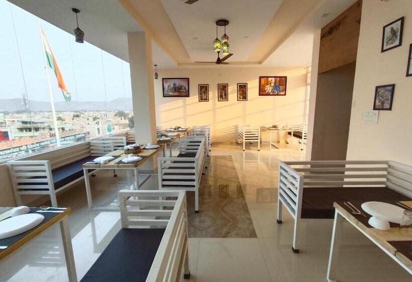 Номер Deluxe, Skyza Rooftop Lodge