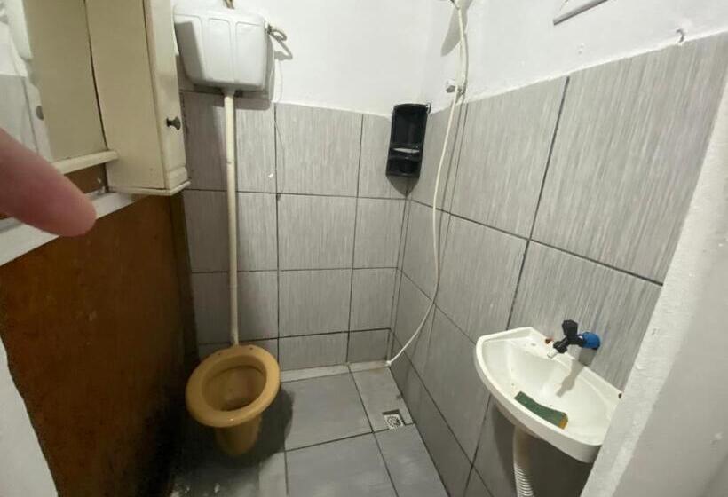 家庭套房, Itajaí Hostel Pousada