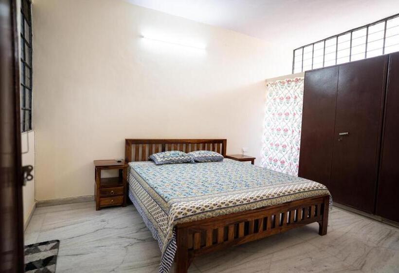 Бунгало Стандарт, Bungalow 79 Jaipur