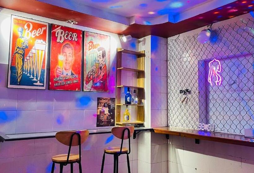 스탠다드 룸, Nhà Nghỉ Bảo Trâm