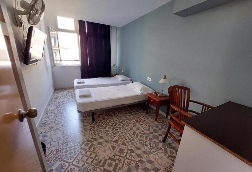 Номер Стандарт Совместная Ванная, Alberg Sants Bcn