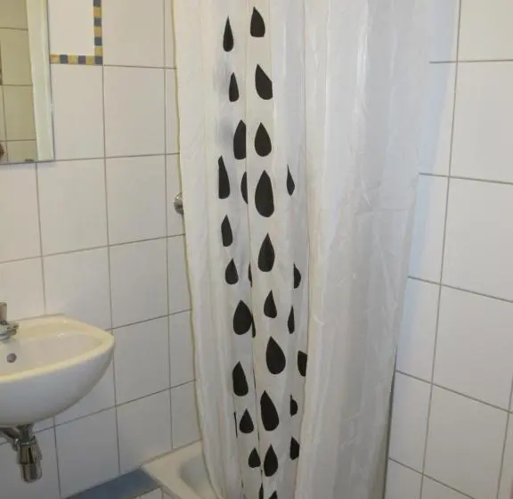 Standard-huone Jaettu Kylpyhuone, Gasthaus Adler
