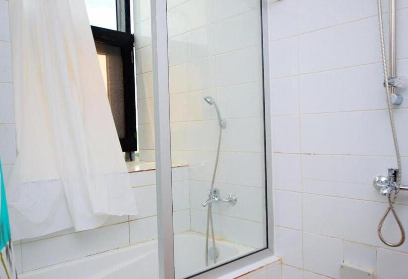 اتاق لوکس, Appart Hotel Les Orchidees