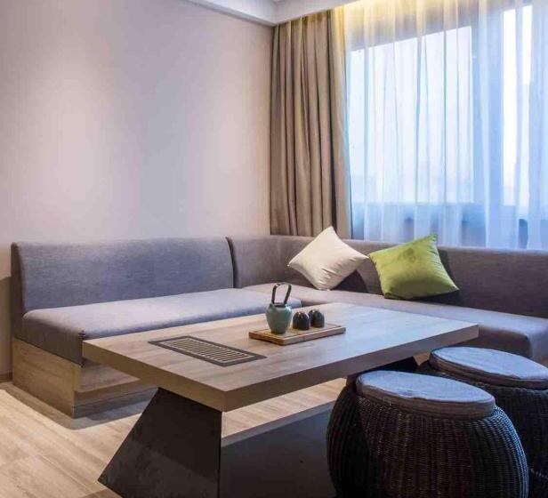 Superior Suite, Atour Hotel Shenzhen Nanshan Coast City