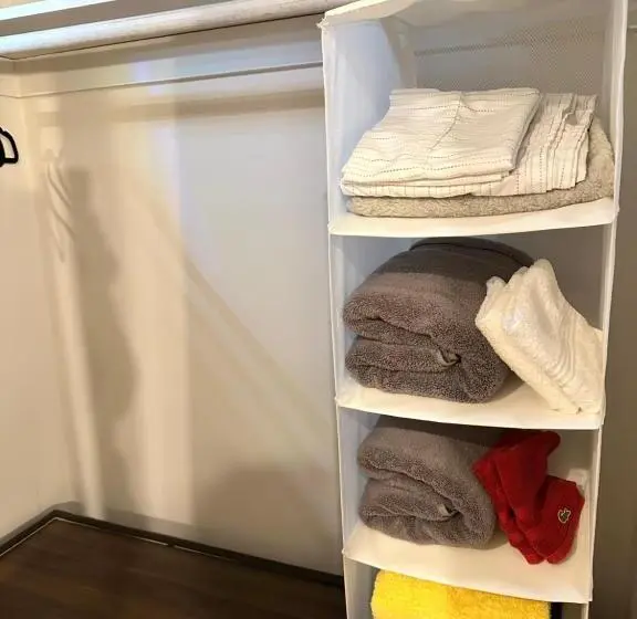 デラックススイート, Welcoming Private Suite With French Touches