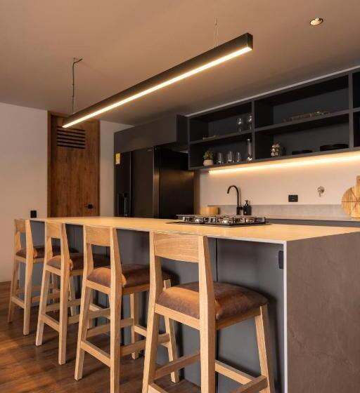 ２ベッドルームアパートメント, Kiin Living  Child Free Coliving