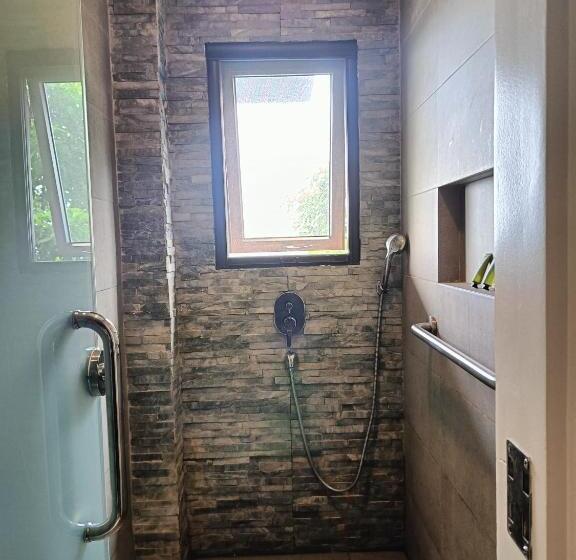 חדר סטנדרט נוף לבריכה, Mist Mountain Resort Powered By Cocotel