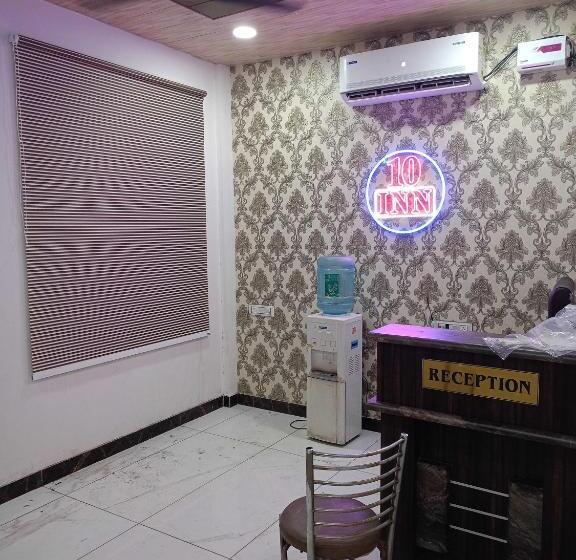 اتاق کلاسیک سه تخته, Oyo Hotel 10 Inn