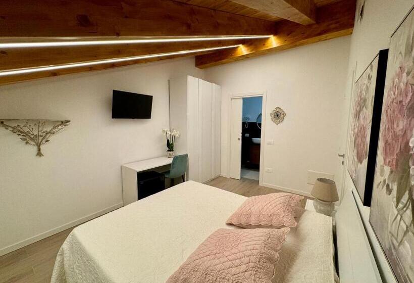 标准间, Camerini Guest House