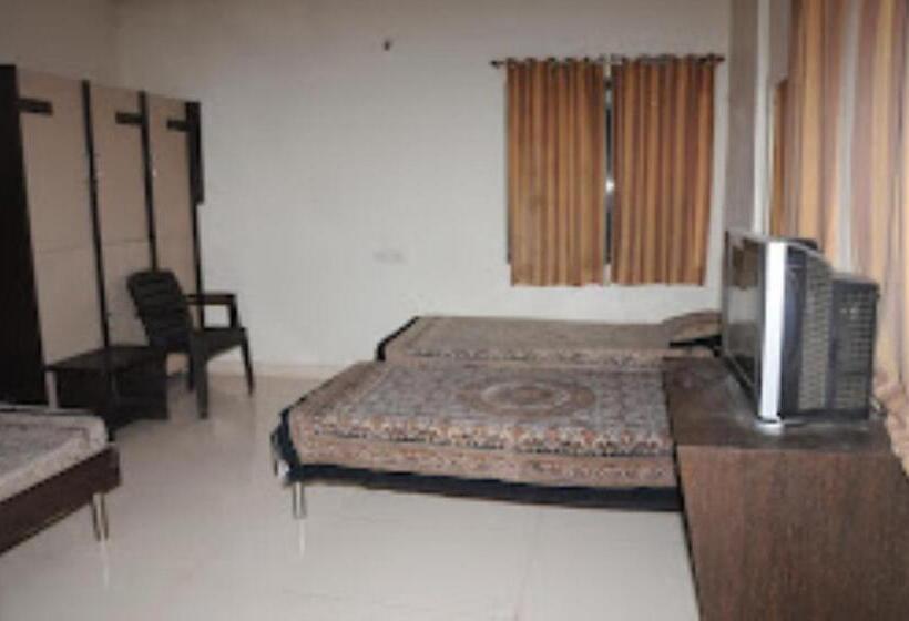 Cameră Deluxe, Rj Comforts Hotel And Lodging, Vikarabad