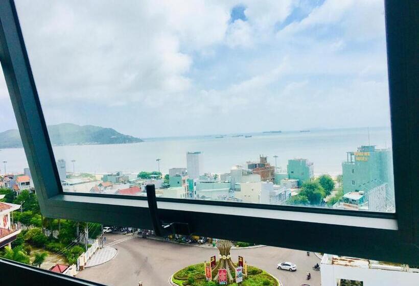 سوییت با چشمانداز دریا, Rustic Hotel Quy Nhon Powered By Aston