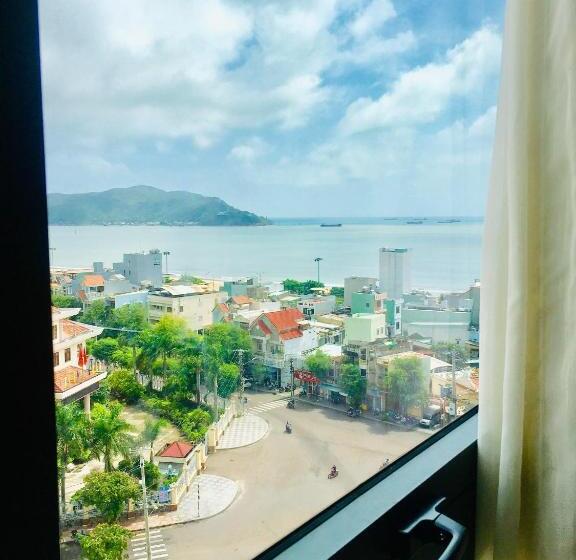 اتاق خانوادگی با چشمانداز دریا, Rustic Hotel Quy Nhon Powered By Aston