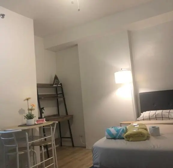 استودیوی استاندارد, Z.a.m’s Place