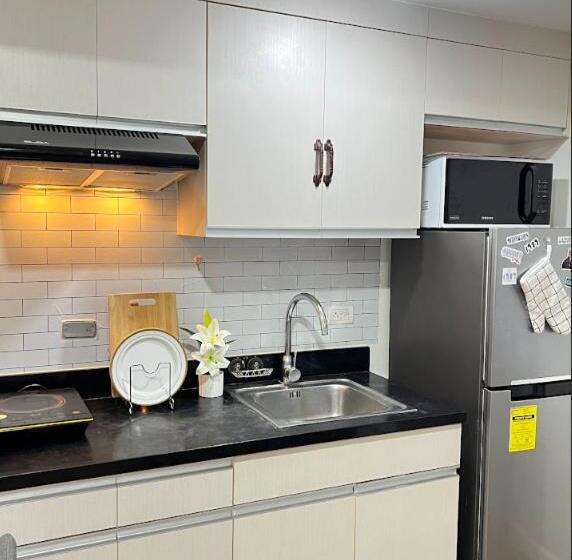 استودیوی استاندارد, Elegant Condo Near Abreeza Mall Davao