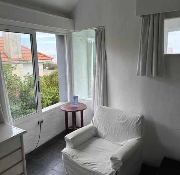 سوییت با چشم‌انداز دریا, Donatella Mare Art