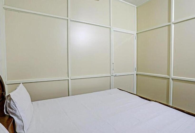 트리플 클래식 룸, Oyo Ag