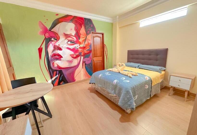 اتاق لوکس, Retamayo