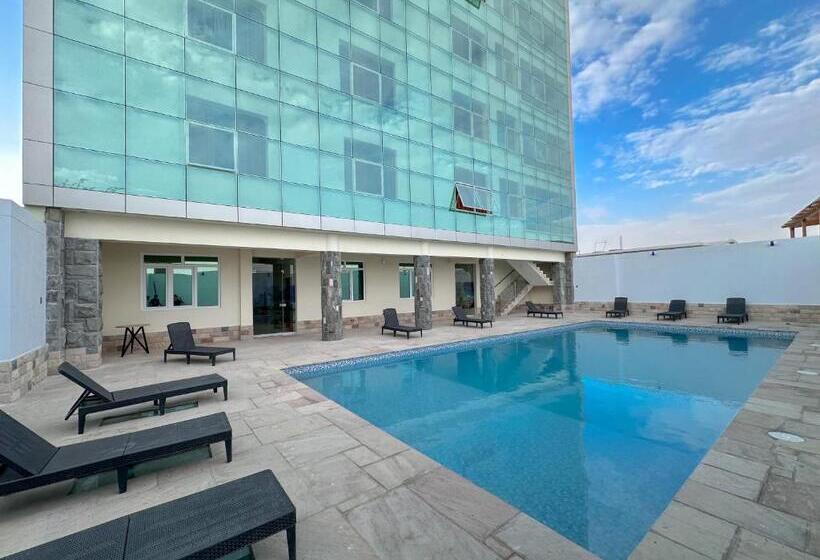 اتاق لوکس چهار تخته, Retamayo