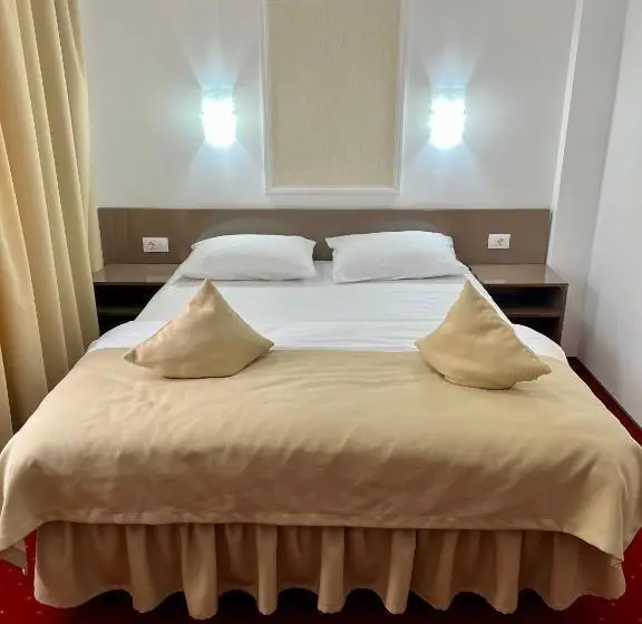 Executive Kolmen Hengen Huone, Armonia
