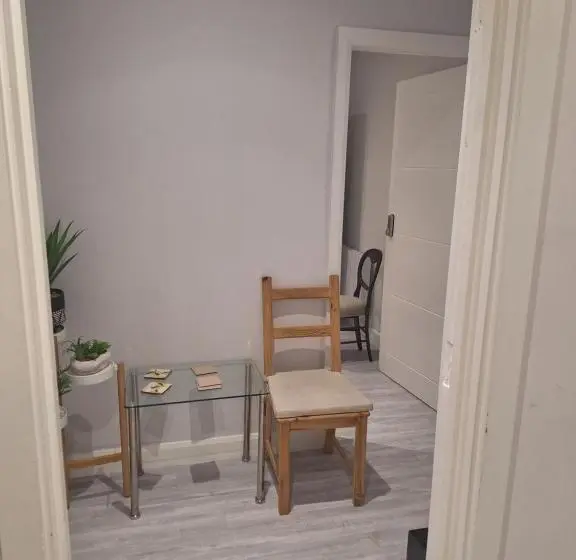 Deluxe Yhden Hengen Huone, Deluxe Single Room Only For One Adult