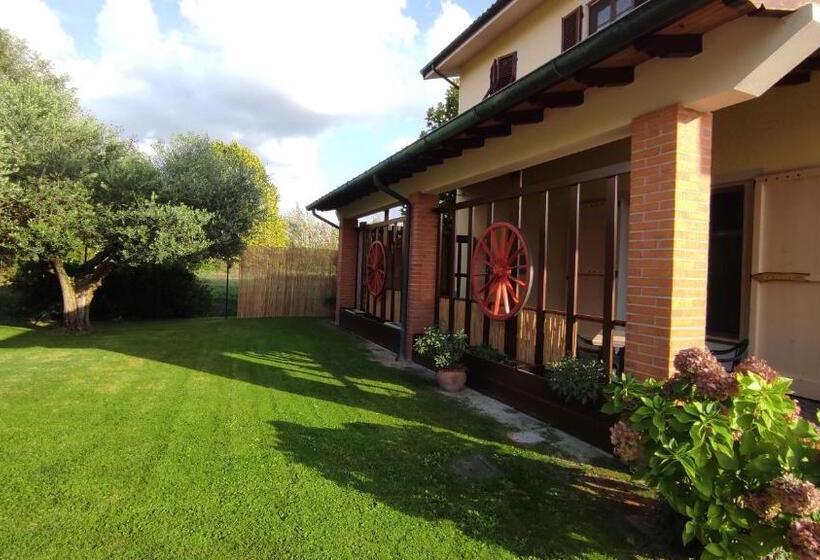 اتاق استاندارد سه نفره, Gli Ulivi Rooms